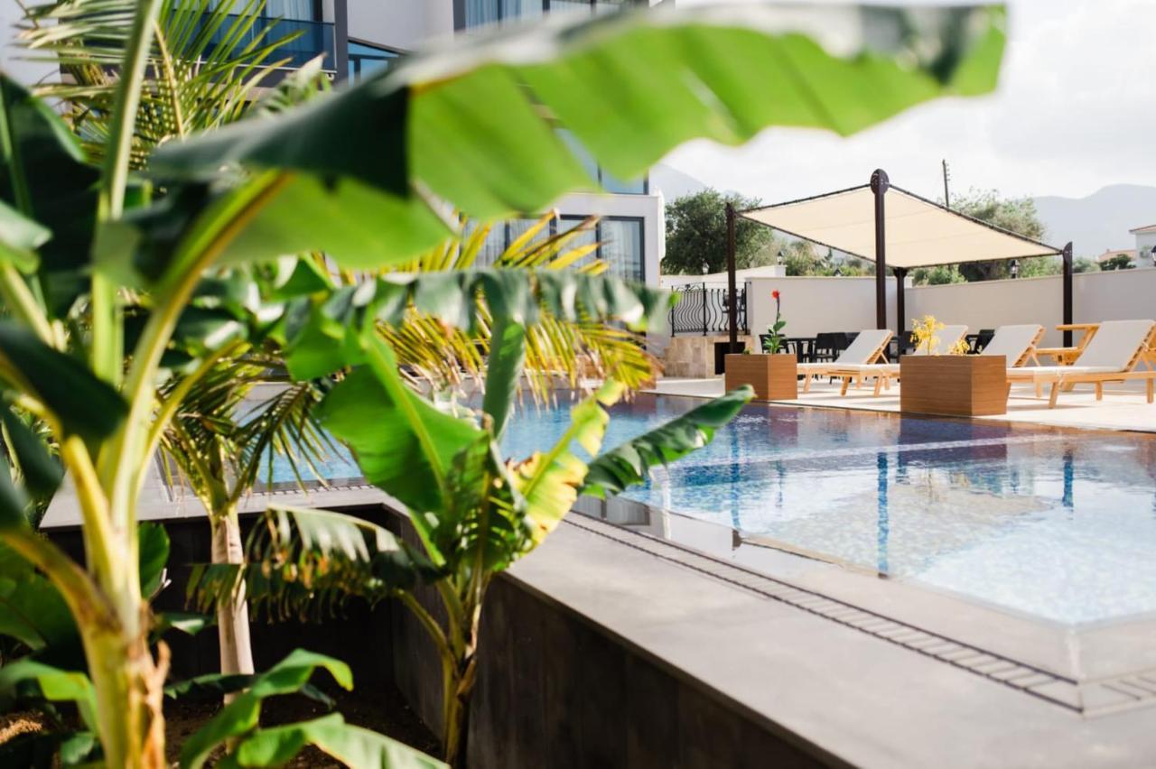 Del Mare Park Hotel Girne Buitenkant foto