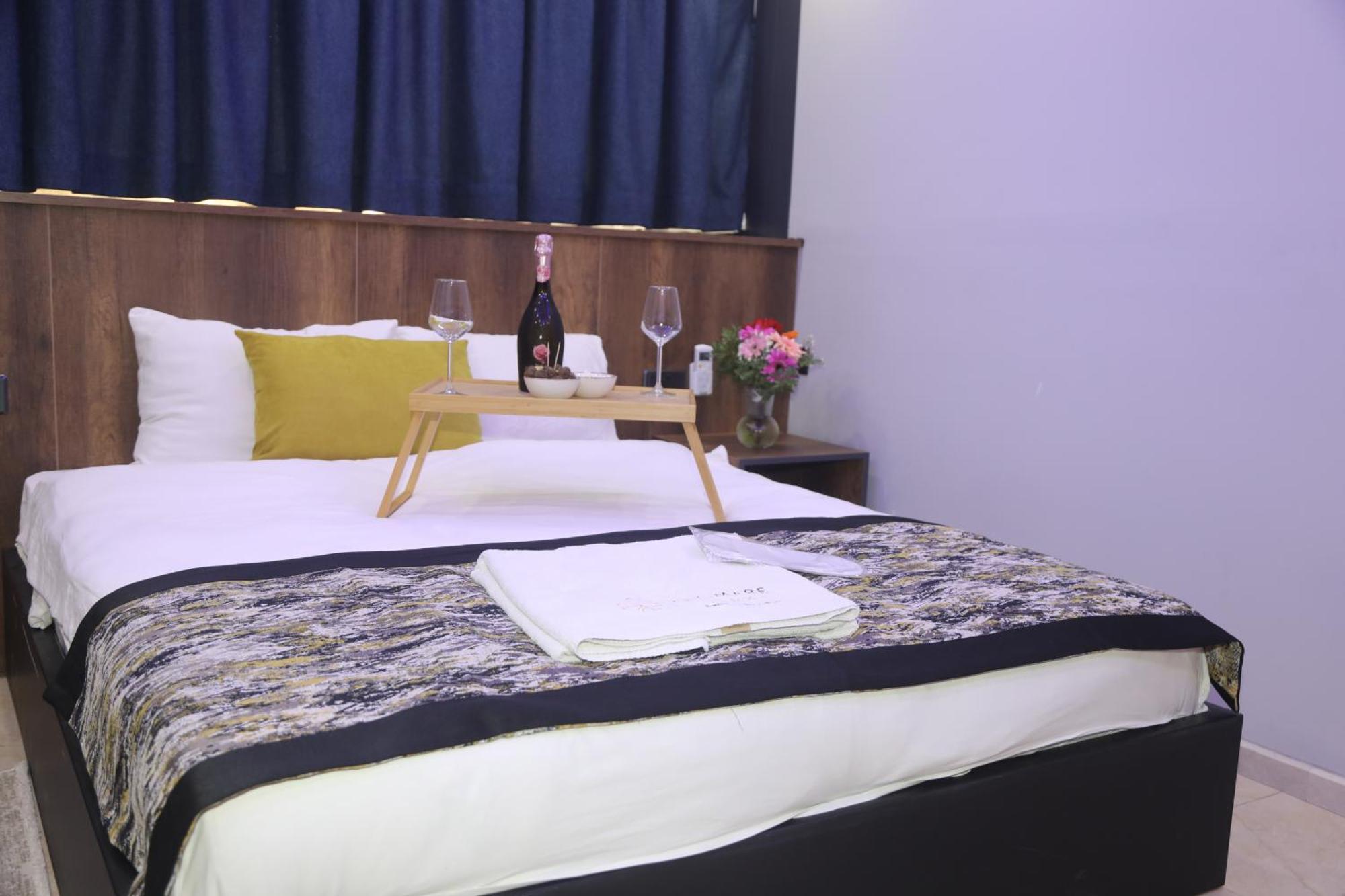 Del Mare Park Hotel Girne Buitenkant foto